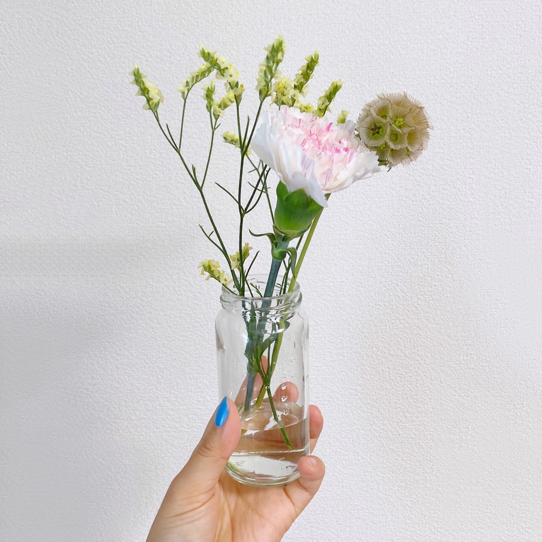 花瓶に入れてすぐのお花